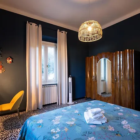 Casa Vacanze Myosotis Nyaraló Lerici